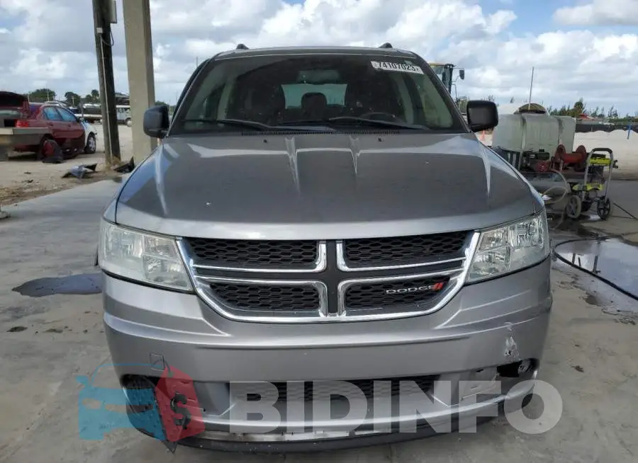 3C4PDCAB8HT552946 Photo# 5