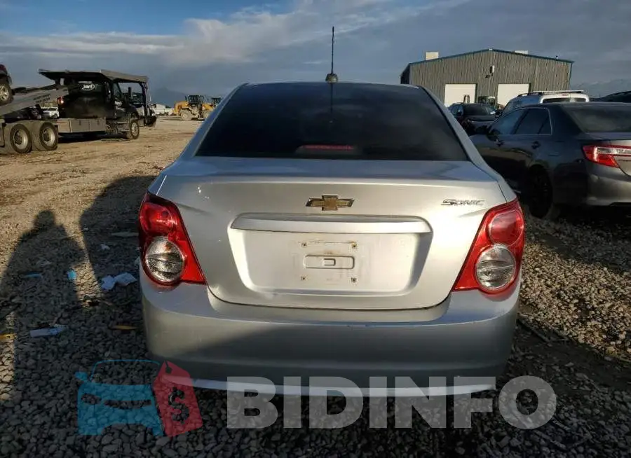 1G1JA5SH5F4138127 Photo# 6