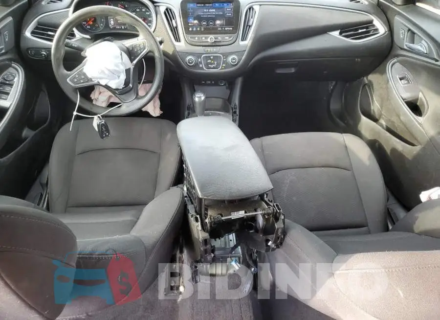1G1ZB5ST4LF121114 Photo# 8