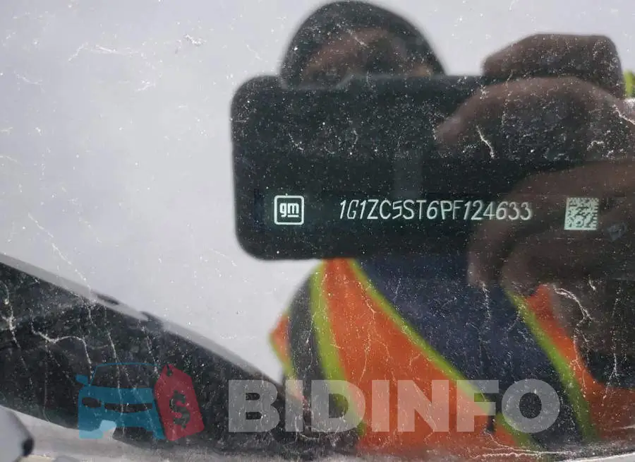 1G1ZC5ST6PF124633 Photo# 12