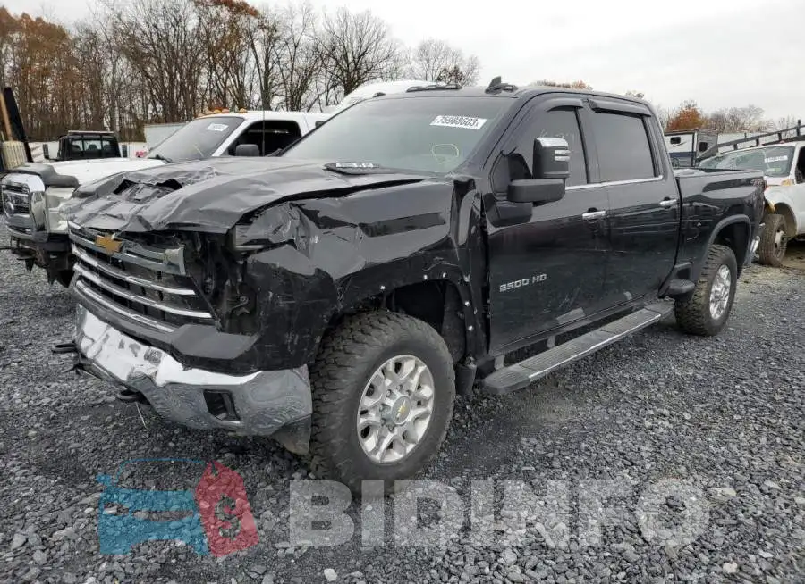 1GC4YPE74RF110844 Photo# 1