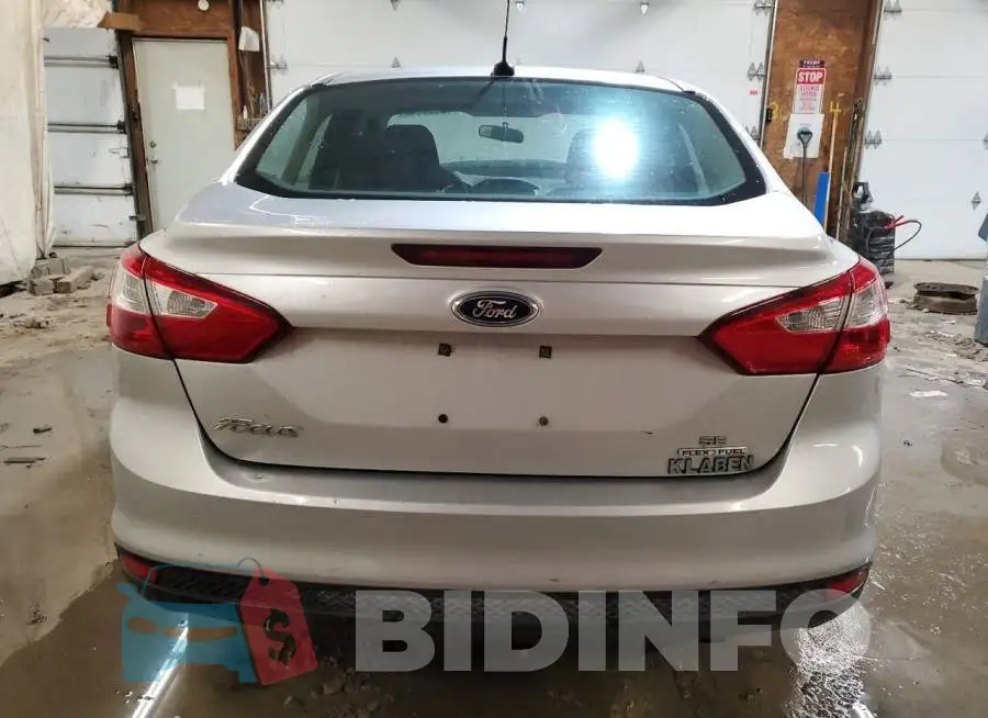 1FADP3F26EL388631 Photo# 6