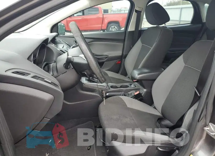 1FADP3F2XEL137949 Photo# 7