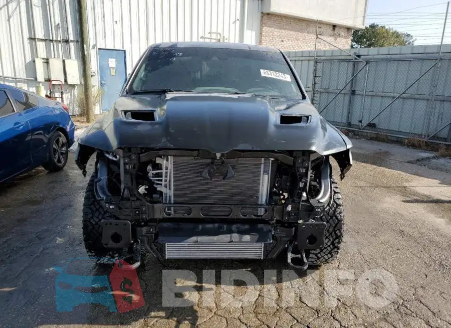 1C6SRFLM1NN305427 Photo# 5