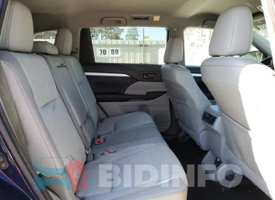 5TDBKRFH2GS279527 Photo# 11
