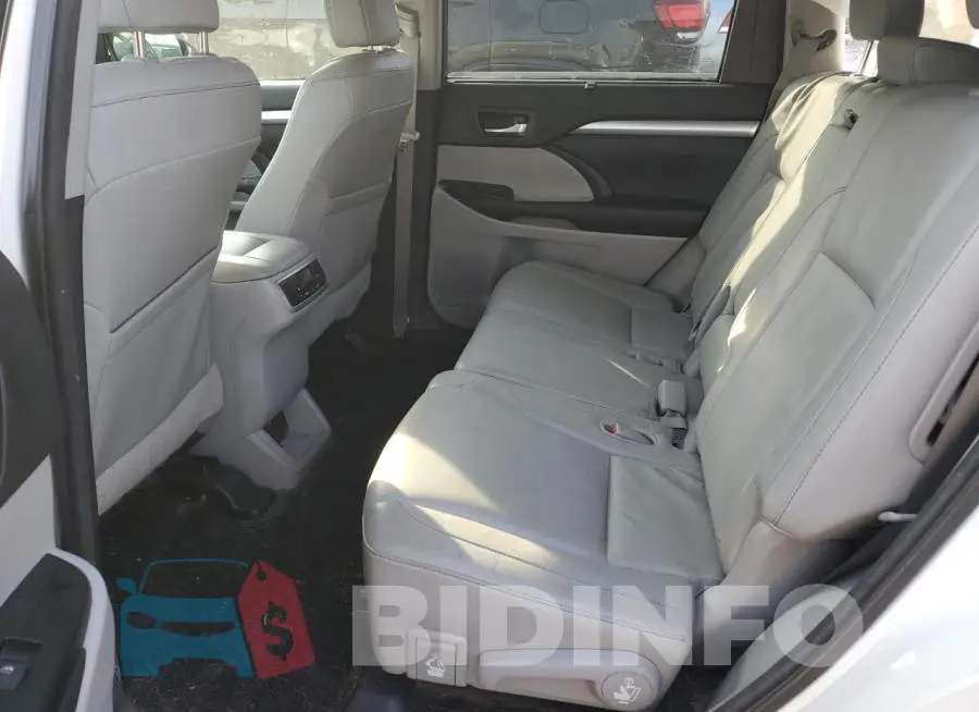 5TDJKRFH4FS129672 Photo# 11