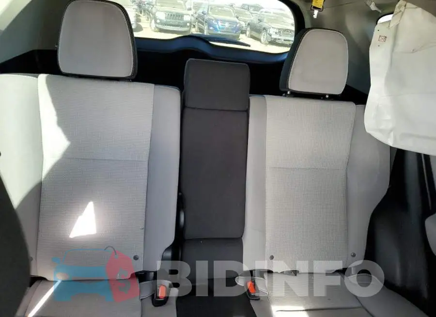 JTMRFREV7HD221646 Photo# 10