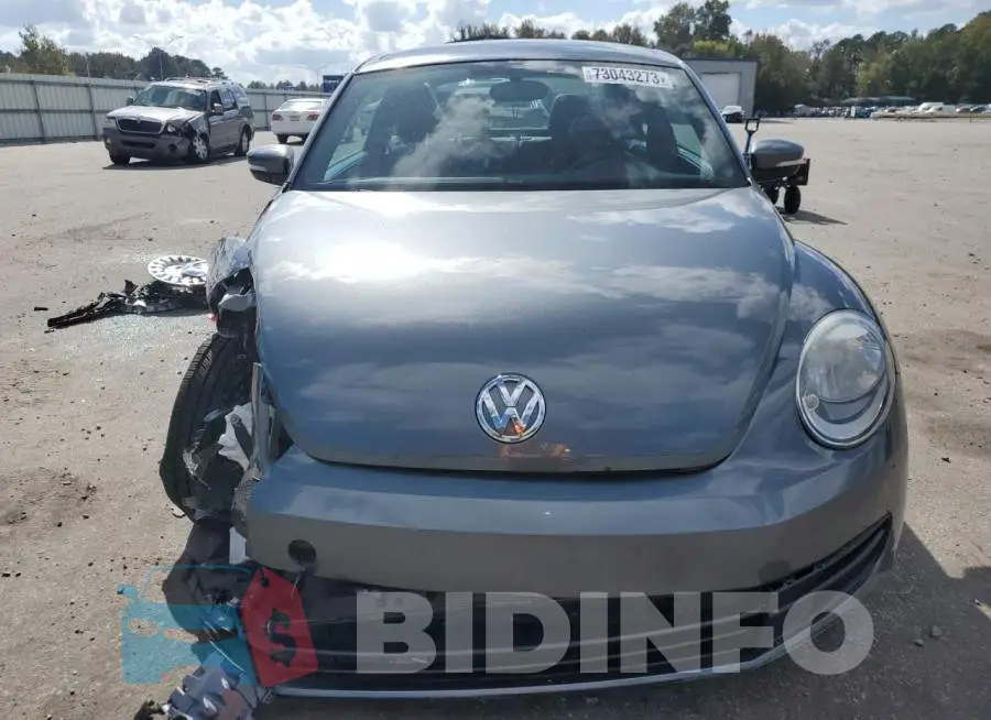 3VWJP7AT0EM613643 Photo# 5
