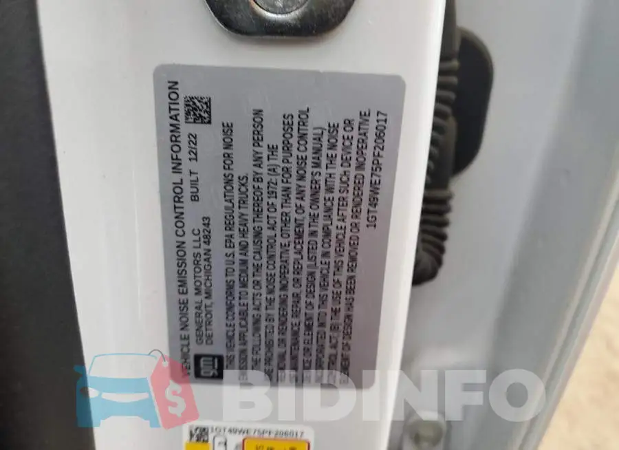 1GT49WE75PF206017 Photo# 12