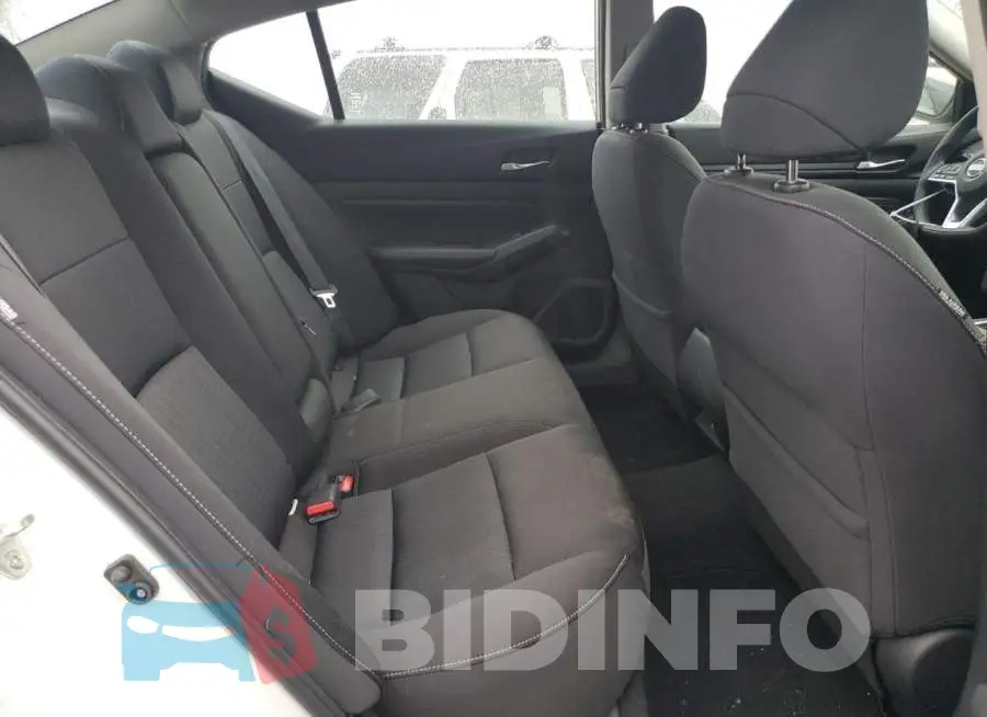 1N4BL4BVXLC180337 Photo# 10