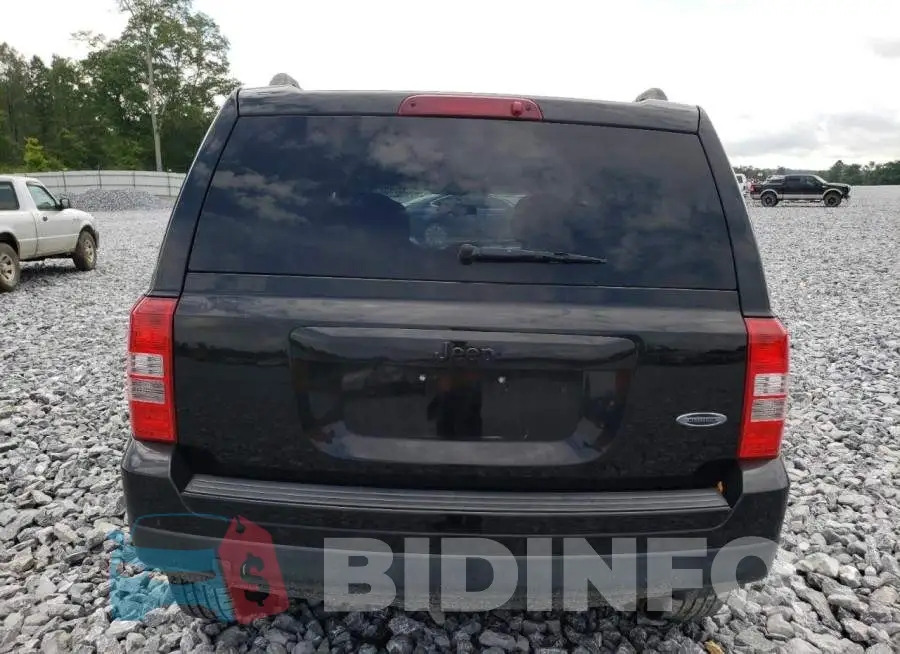 1C4NJPBA2ED888011 Photo# 6