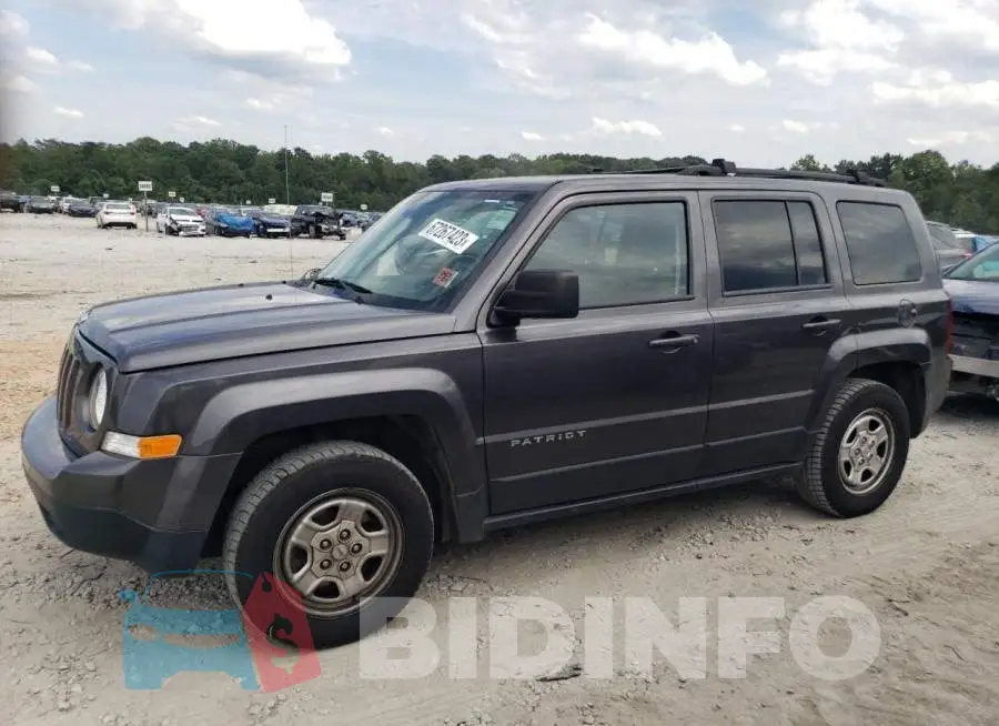 1C4NJPBA5GD811202 Photo# 1