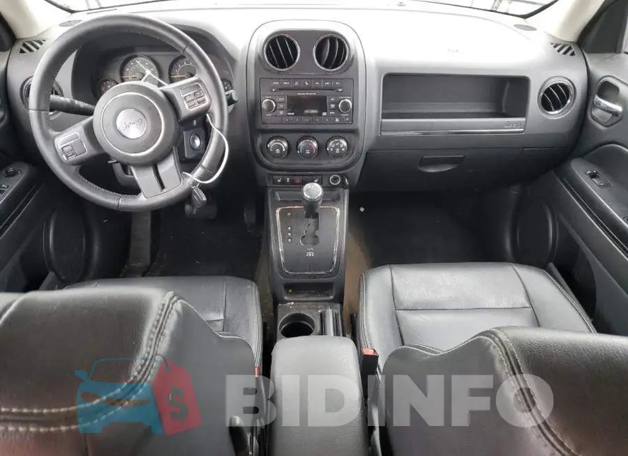 1C4NJPFA0HD187983 Photo# 8