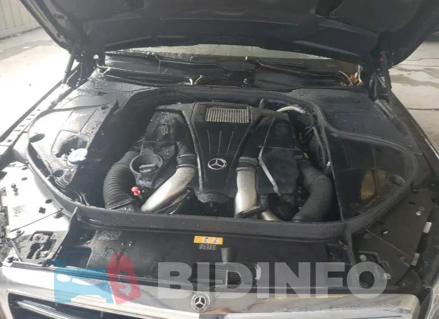 WDDUG8CB5HA325943 Photo# 11