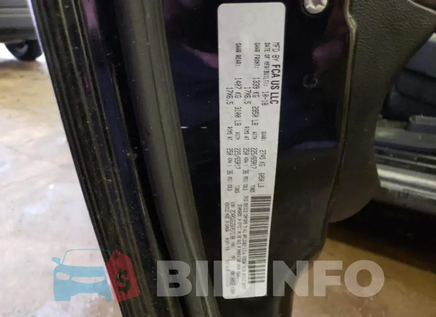 2C4RDGEG5KR571180 Photo# 12