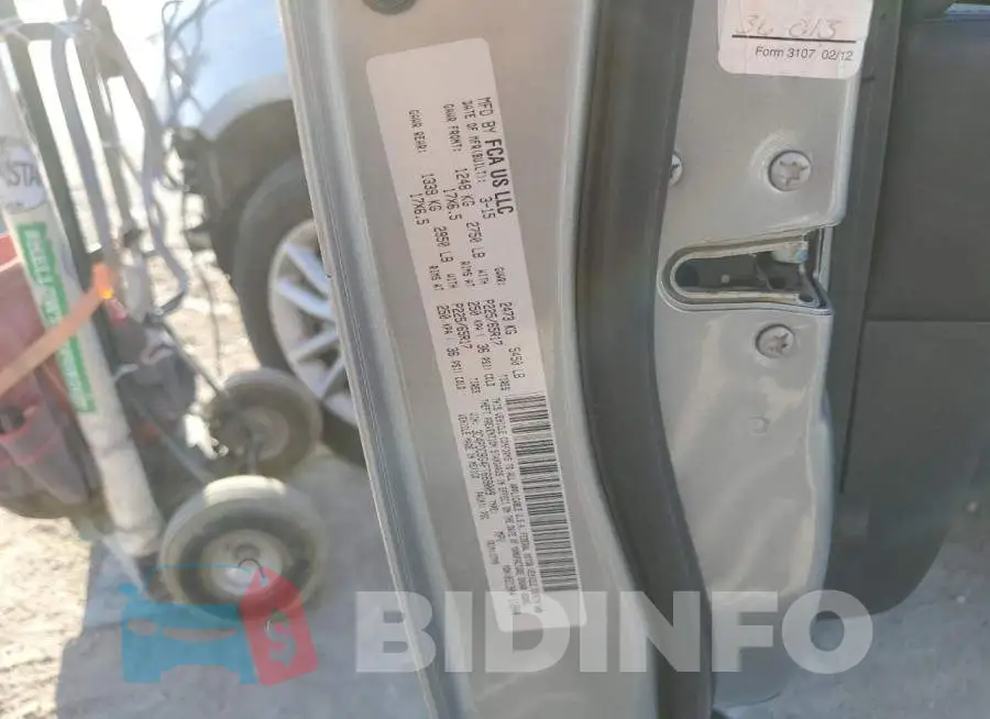 3C4PDCBG4FT669009 Photo# 13