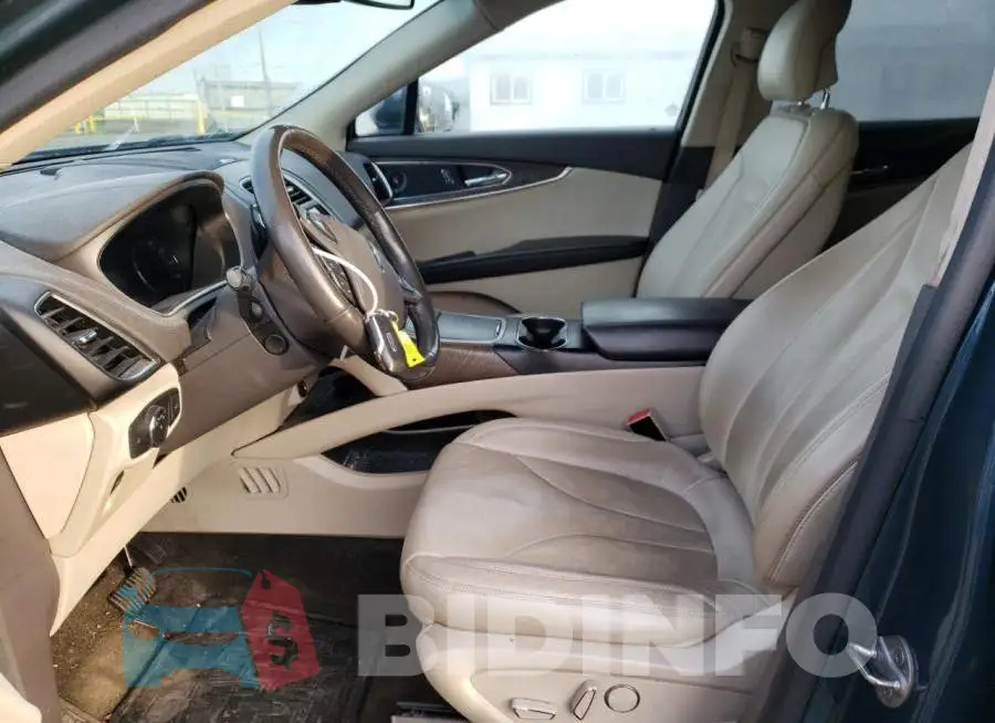 2LMPJ8KR5GBL33440 Photo# 7