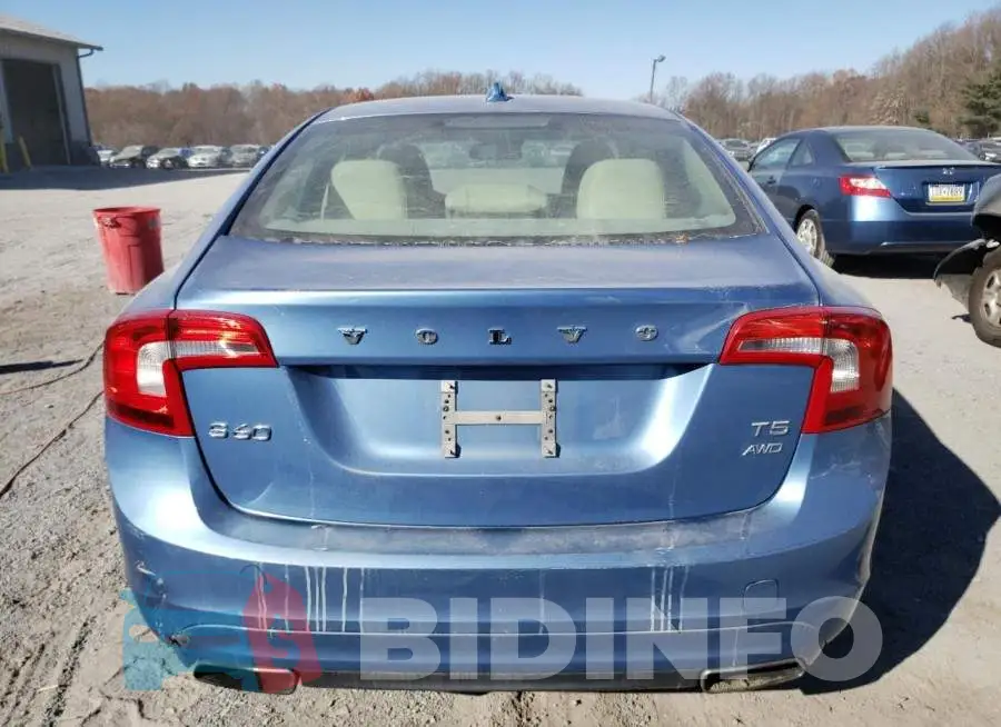 YV1612TB8F1304867 Photo# 6