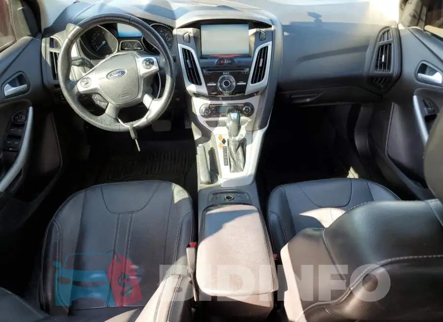 1FADP3F23EL264185 Photo# 8