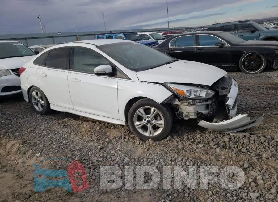 1FADP3F27GL398622 Photo# 4