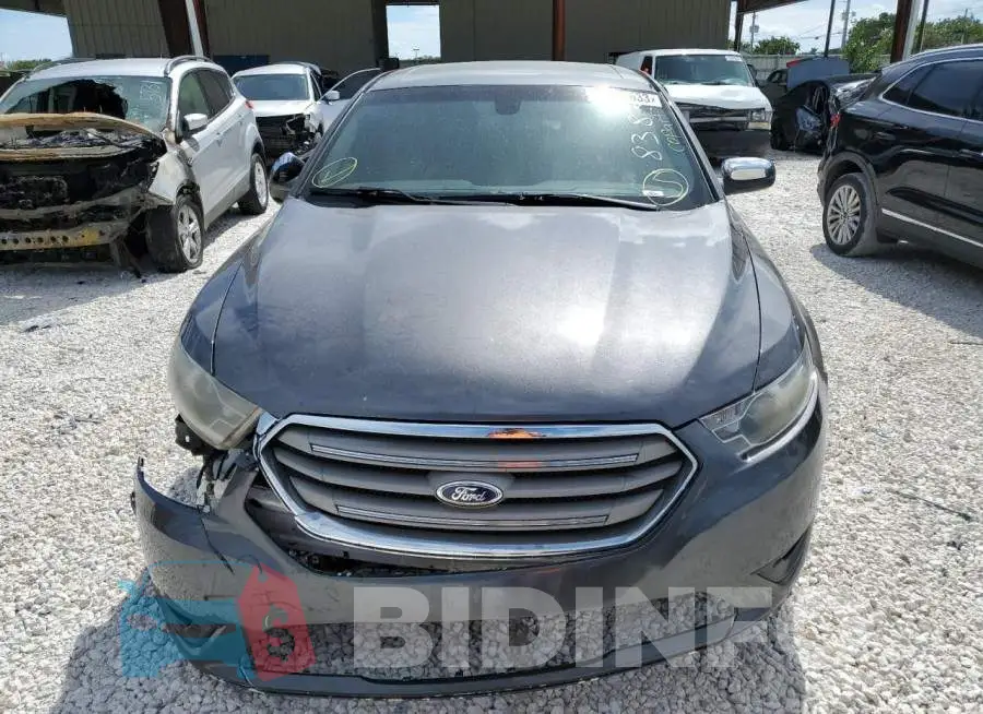 1FAHP2F89FG118383 Photo# 5