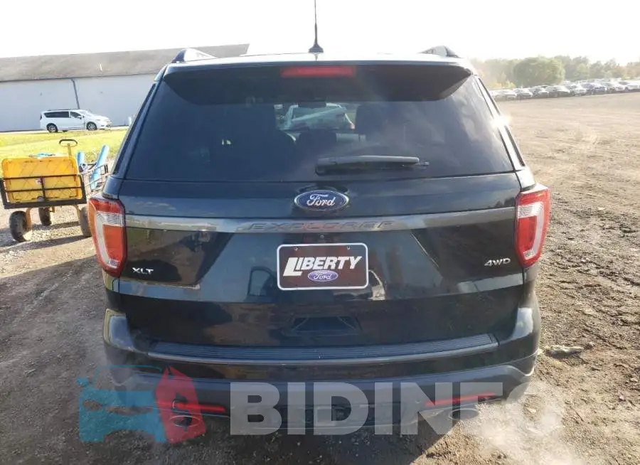 1FM5K8D81JGB28735 Photo# 6