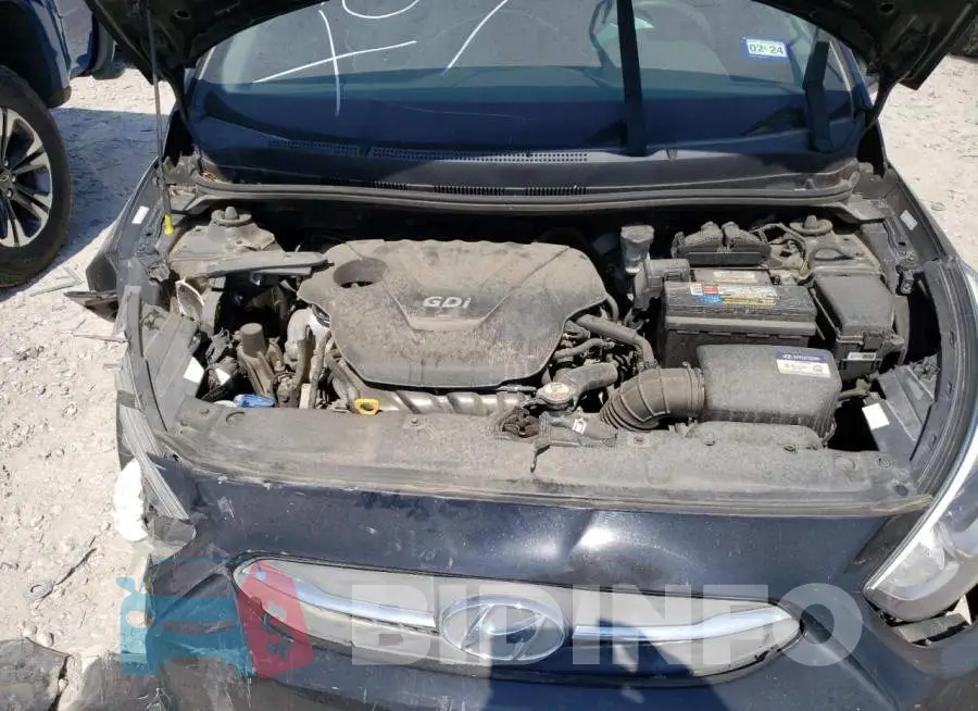 KMHCT4AE8GU164665 Photo# 11