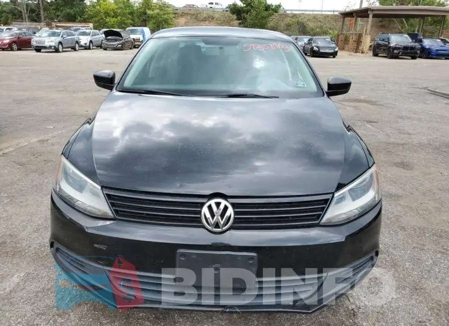 3VW2K7AJ0EM402704 Photo# 5