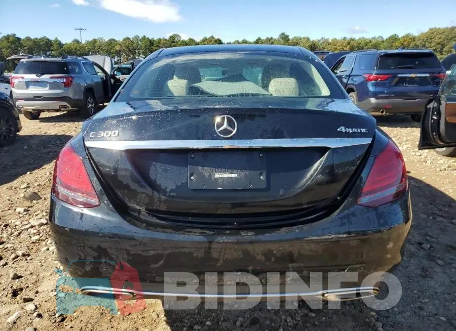 WDDWF8EB4LR548073 Photo# 6