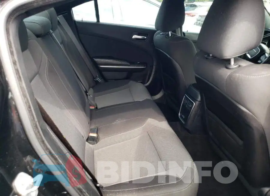 2C3CDXBG3KH657642 Photo# 6