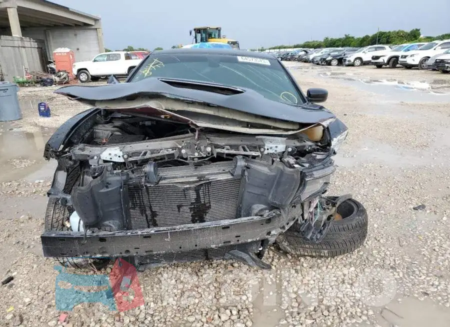 2C3CDXCT4KH597852 Photo# 5
