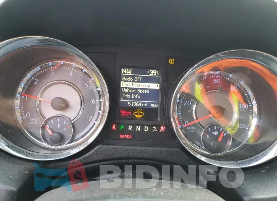 2C4RC1BGXGR260629 Photo# 9