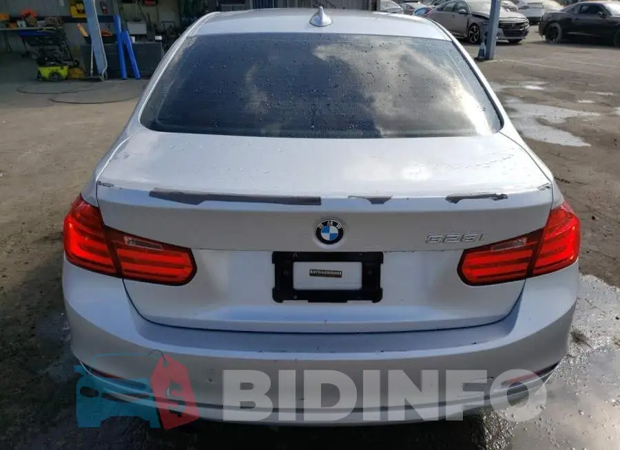 WBA3A5G56FNS82940 Photo# 6