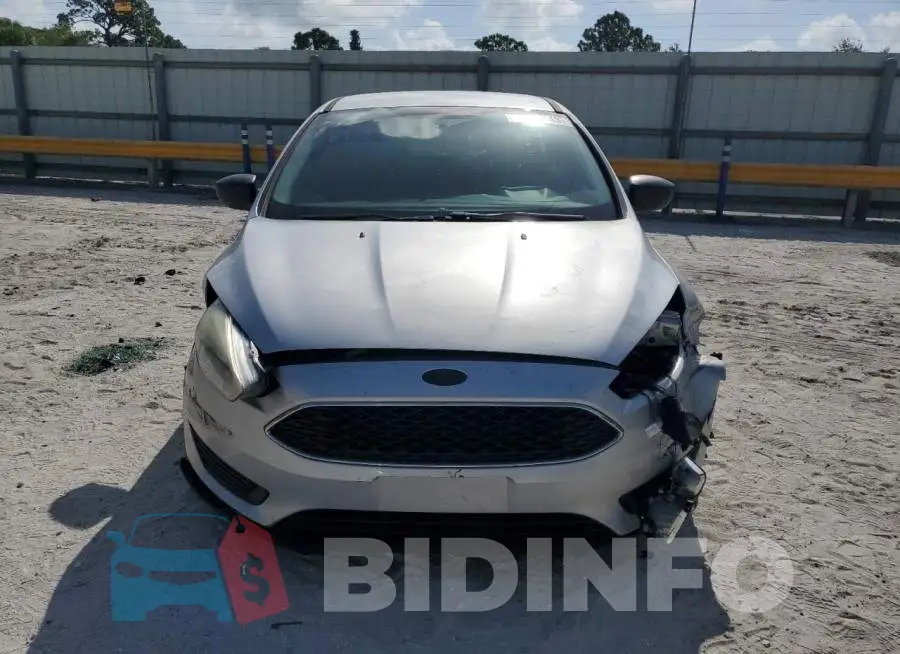 1FADP3E20FL311613 Photo# 5