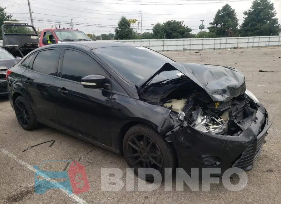 1FADP3F26EL373952 Photo# 4