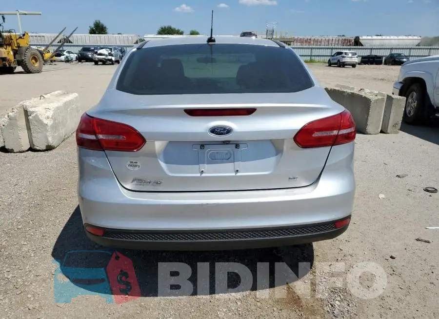 1FADP3F2XJL258507 Photo# 6