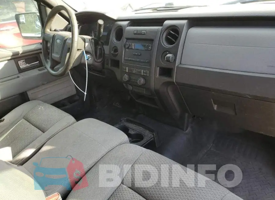 1FTNF1CF3EKD64175 Photo# 8