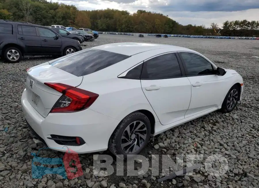 19XFC2F50HE039934 Photo# 3