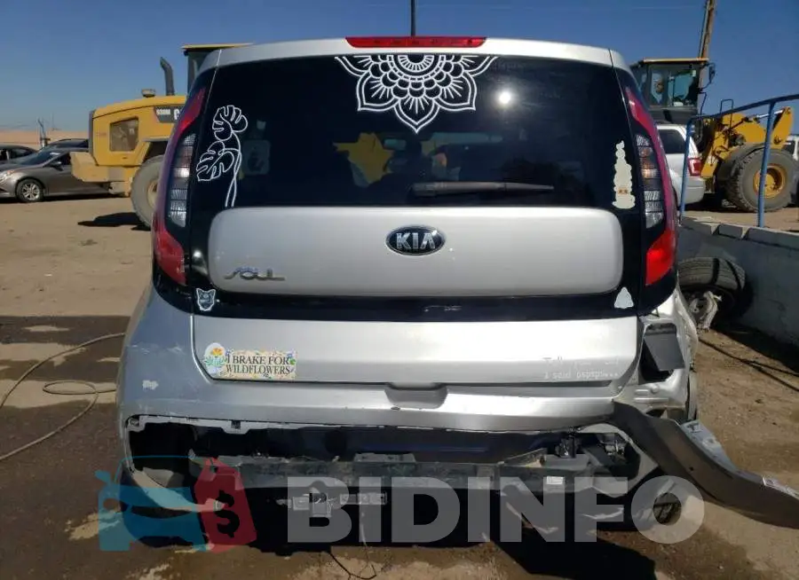 KNDJN2A2XH7434379 Photo# 6