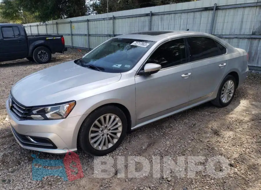 1VWBS7A30GC047913 Photo# 1