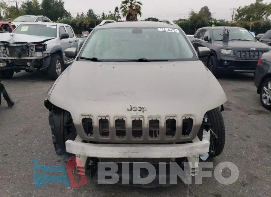 1C4PJLCB5KD204685 Photo# 5