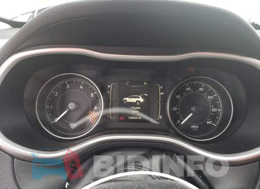 1C4PJLCB7EW120196 Photo# 9