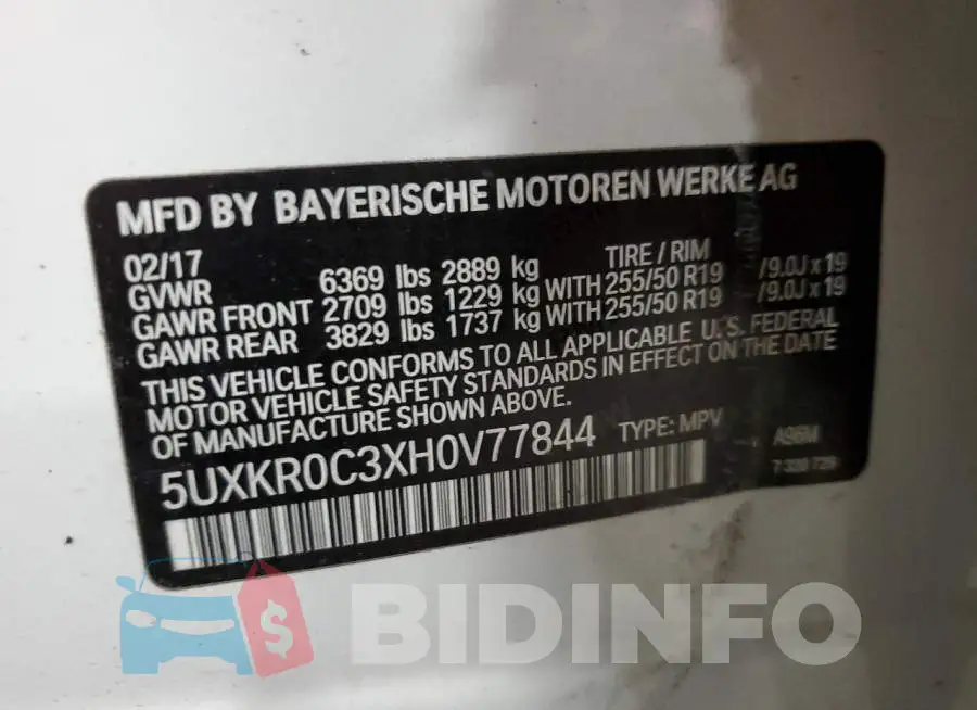5UXKR0C3XH0V77844 Photo# 13