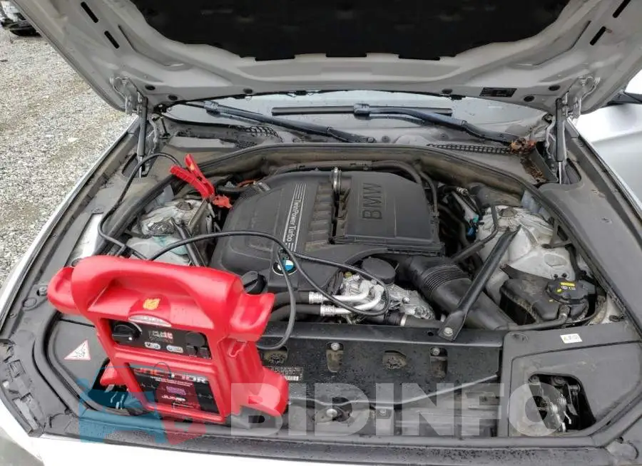 WBA5B1C57FD920140 Photo# 11