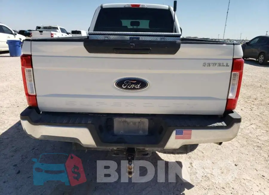 1FT7W2B67KEG72542 Photo# 6