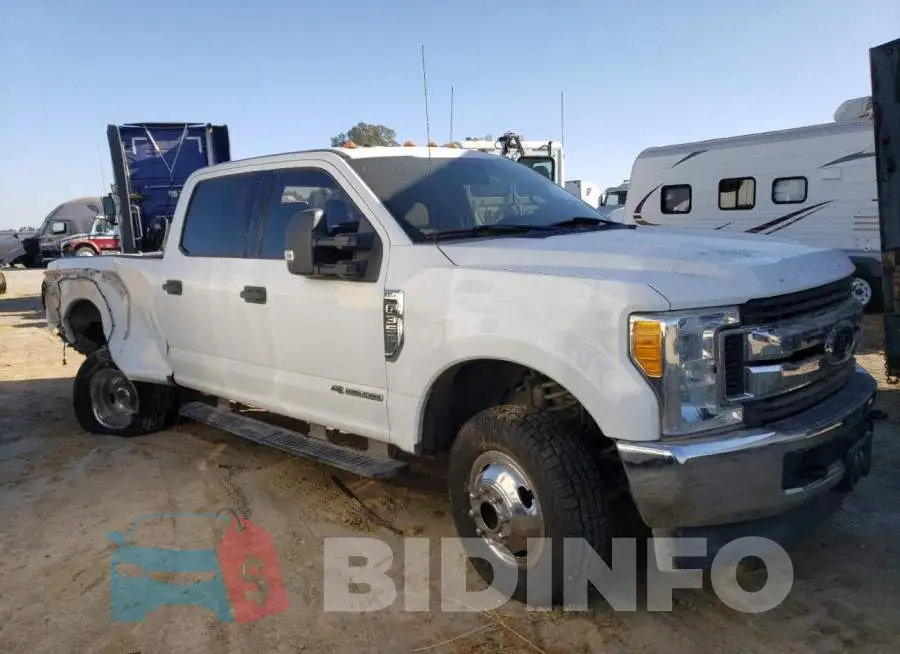 1FT8W3DT5HEC64482 Photo# 4