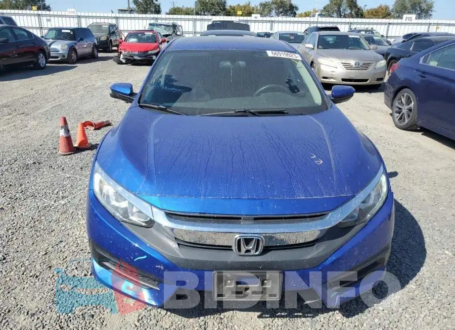 19XFC2F70JE204503 Photo# 5