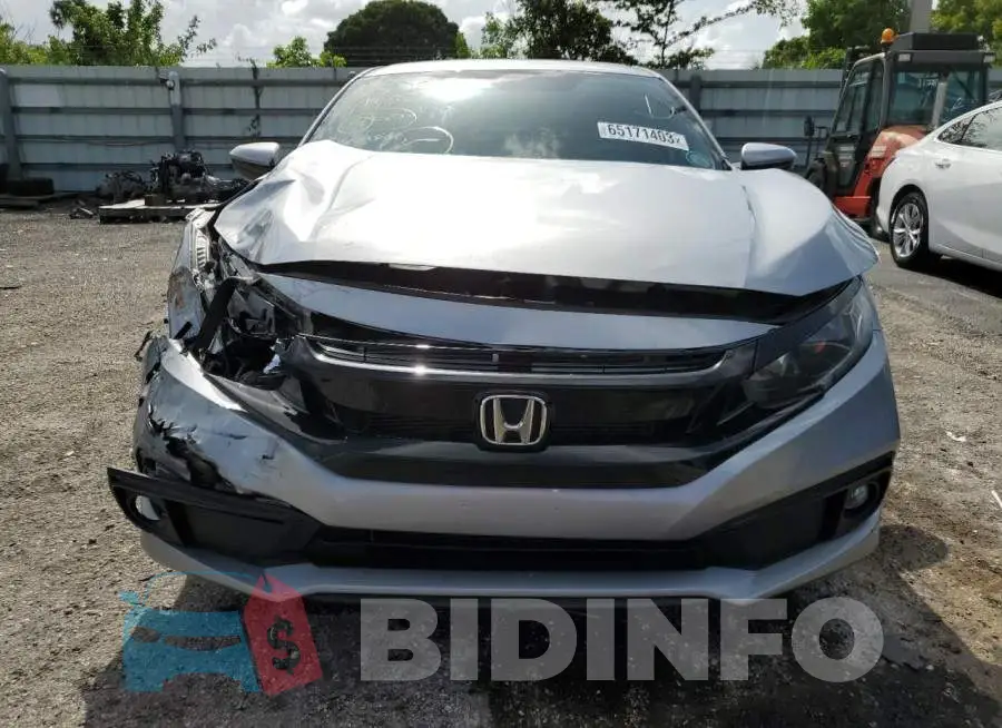 19XFC2F88KE006097 Photo# 5