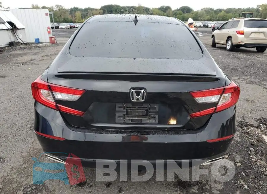 1HGCV2F37JA044117 Photo# 6