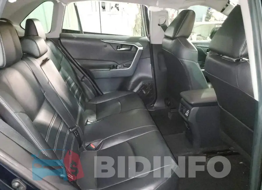 2T3A1RFV5KW027377 Photo# 11